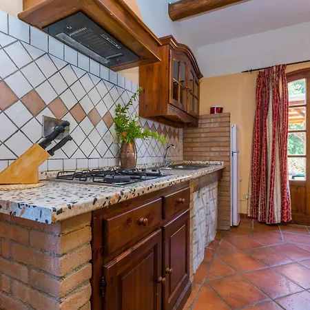 Appartement Daino-13 By Interhome